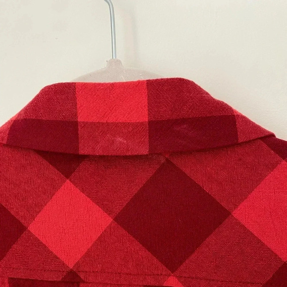 Tuckernuck Shirt Women’s Medium Plaid 100% Cotton Red Button Down Blouse - Picture 8 of 8
